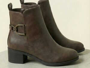 Botines Negros de Mujer con Tacón y Hebilla