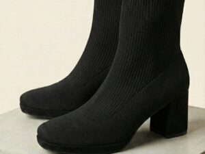 Botines Negros de Tejido Elástico