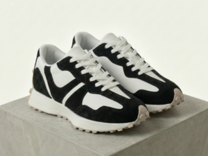 Sneakers Casual Black & White
