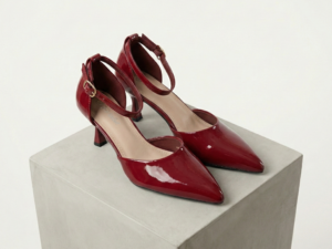Zapatos de Salón "Midi" en Charol con Pulsera al Tobillo Rojo